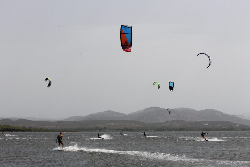 Kitesurfing Punta Trettu the best kite spot of Sardinia